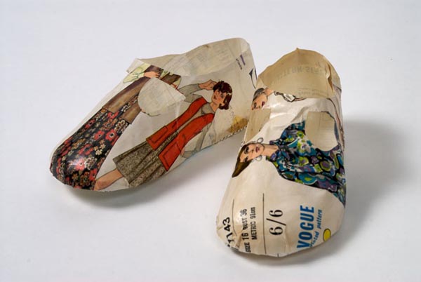 papercraft-baby-shoes-4534542.jpg